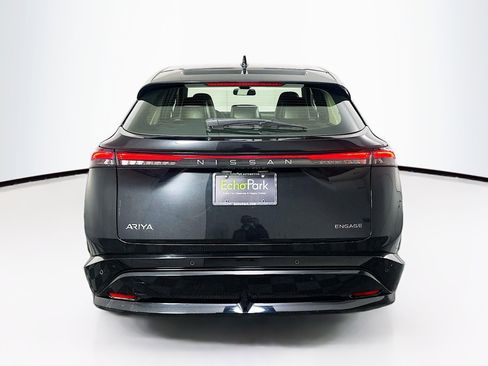 Used 2023 Nissan Ariya FWD image 7
