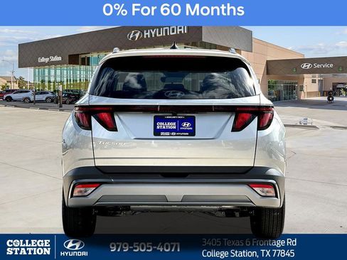 New 2026 Hyundai Tucson SEL FWD image 8