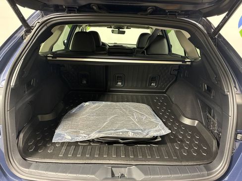 Used 2025 Subaru Outback Limited image 13