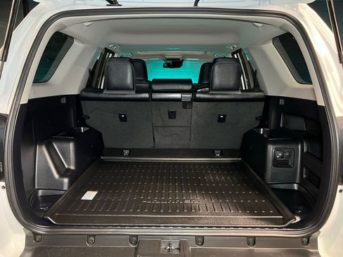 Used 2024 Toyota 4Runner SR5 Premium w/ Moonroof Package RWD image 12