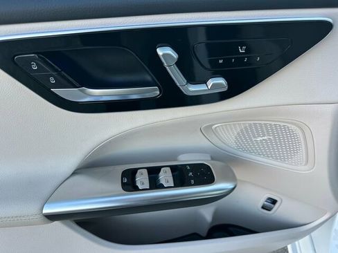 Certified 2025 Mercedes-Benz C 300 Sedan image 13