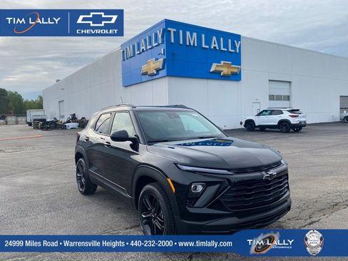 New 2026 Chevrolet TrailBlazer LT w/ Midnight Edition AWD/4WD image 1