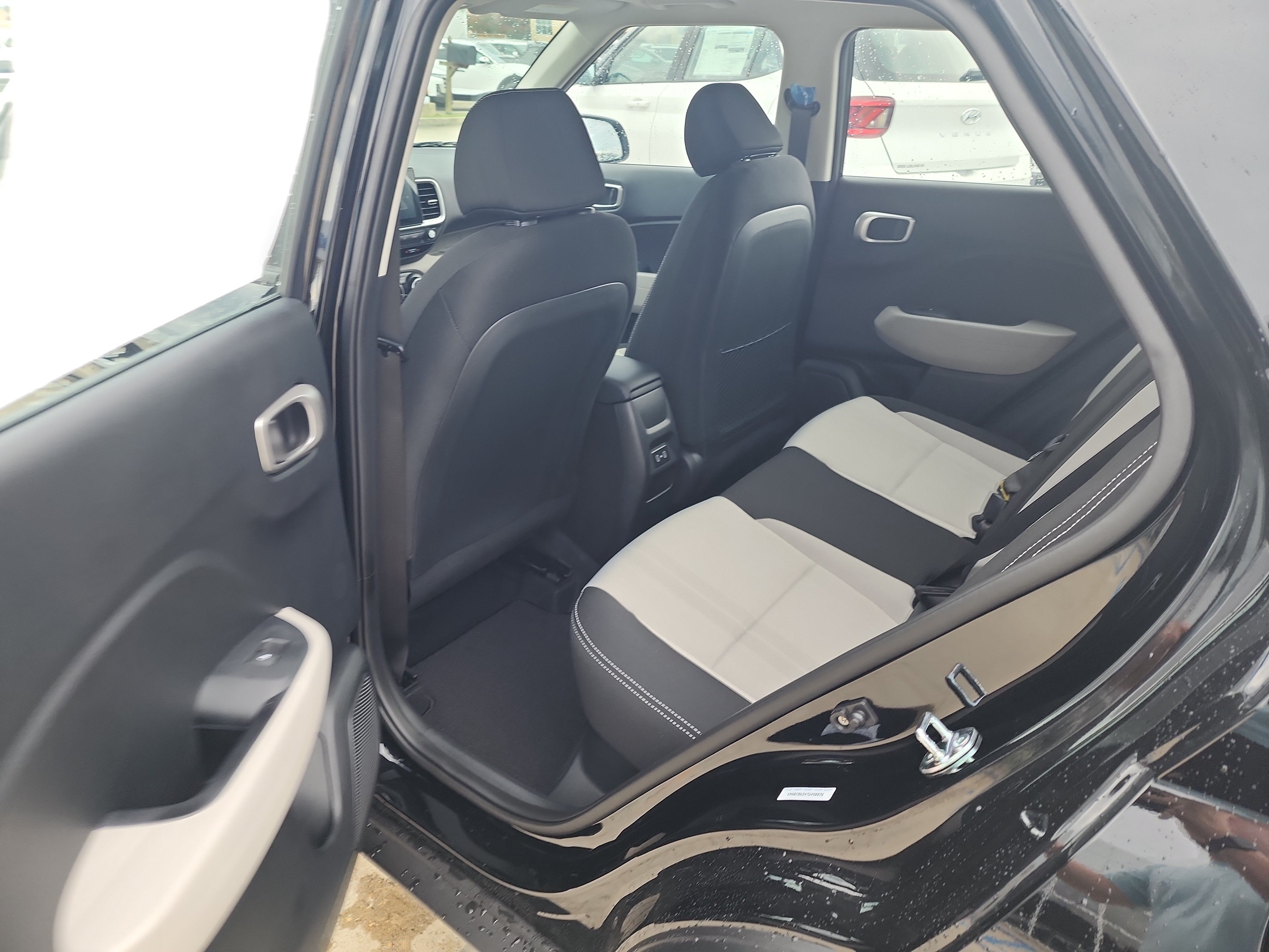 New 2026 Hyundai Venue SEL FWD image 18