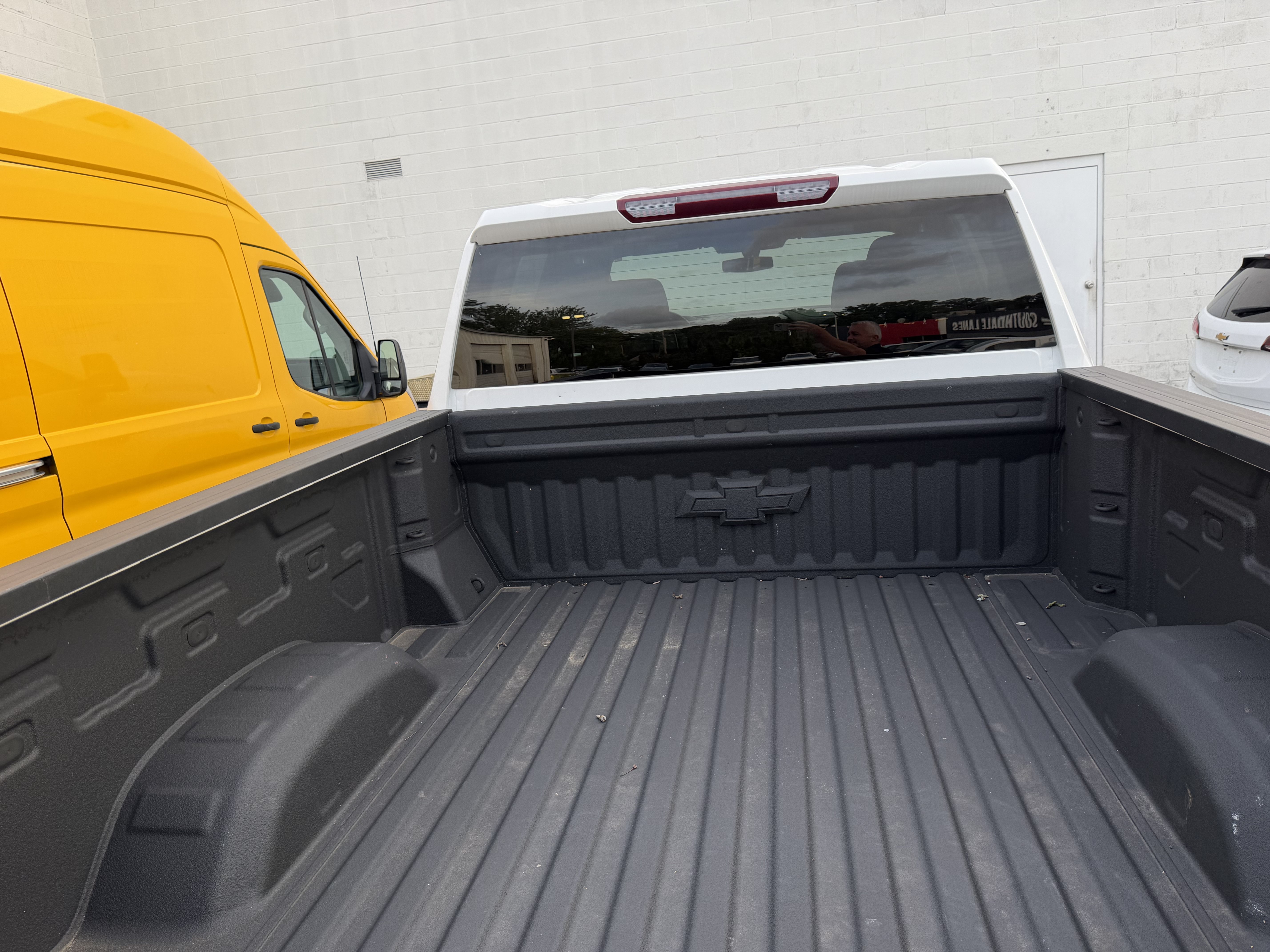 Used 2023 Chevrolet Silverado 2500 Custom w/ Custom Convenience Package AWD/4WD image 22