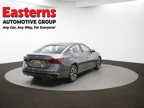 Used 2022 Nissan Altima 2.5 SV image 57