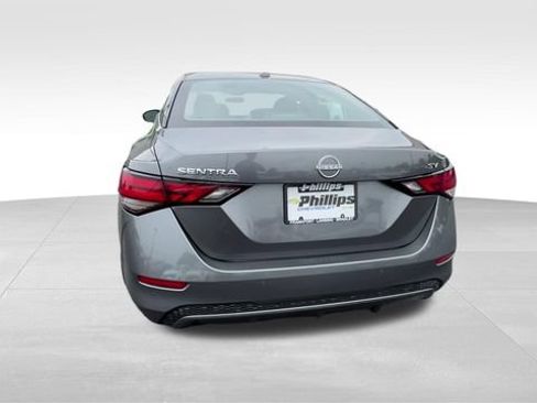 Used 2024 Nissan Sentra SV FWD image 5