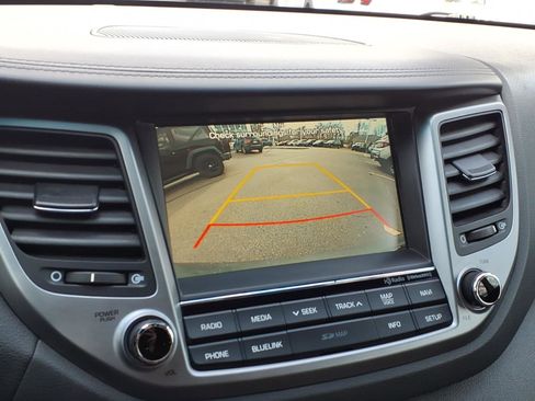 Used 2016 Hyundai Tucson Limited image 19