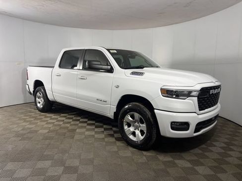 New 2026 RAM 1500 Big Horn w/ Sport Appearance Package AWD/4WD image 8