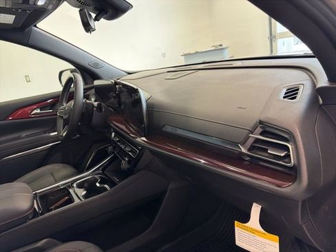 New 2026 Chevrolet Traverse Z71 w/ Enhanced Driving Package image 32