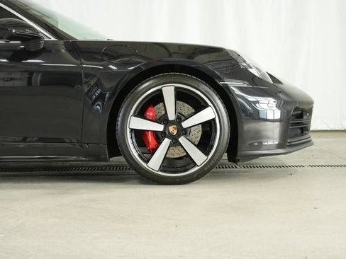 Certified 2025 Porsche 911 Carrera image 45