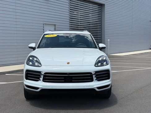 Used 2021 Porsche Cayenne AWD/4WD image 2