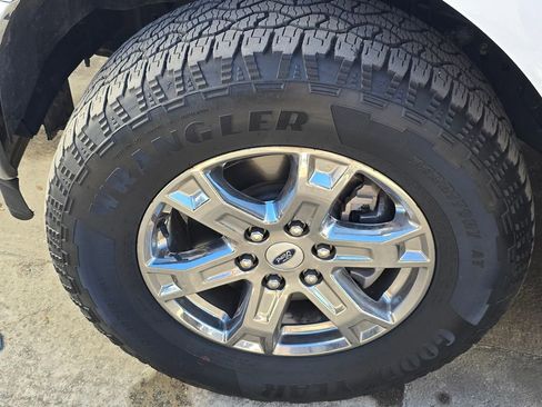 Used 2023 Ford F150 Lariat image 24