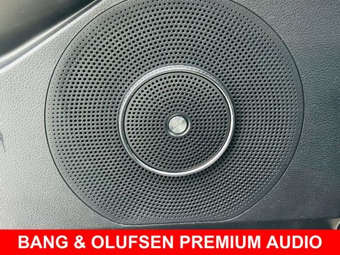 Used 2019 Ford Expedition Max Limited w/ Driver Assistance Package image 4