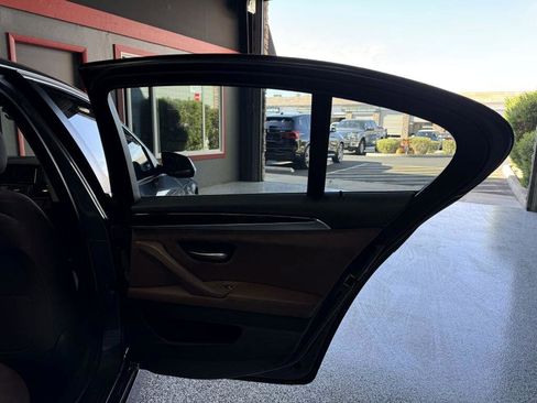 Used 2015 BMW 528i Sedan image 14