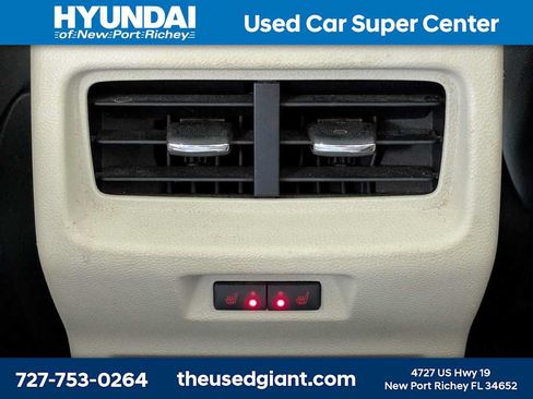 Used 2015 Ford Edge Titanium w/ Equipment Group 302A FWD image 17