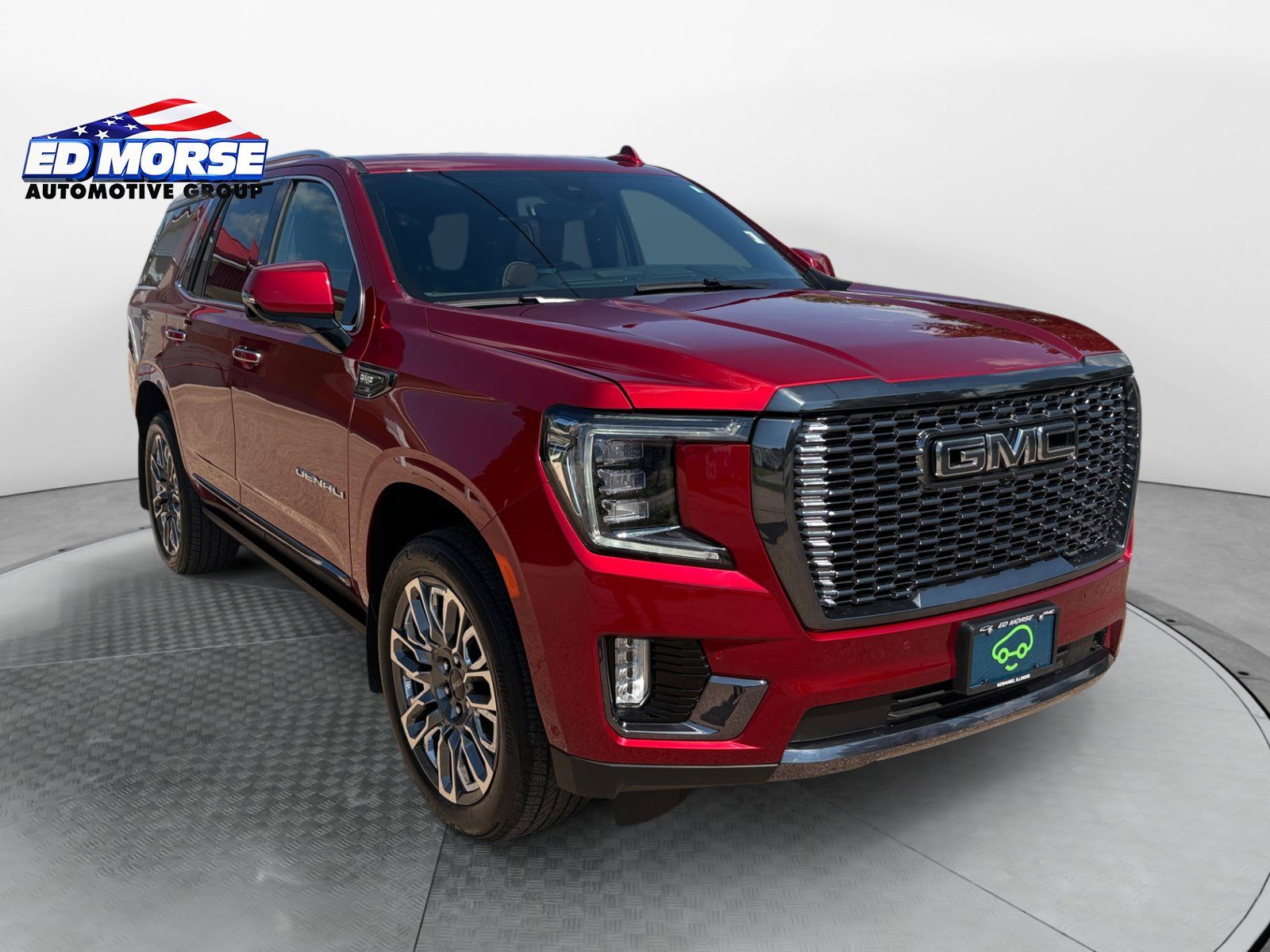 Used 2024 GMC Yukon Denali Ultimate AWD/4WD image 7