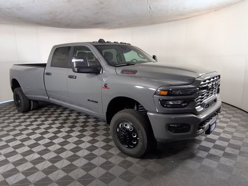 New 2026 RAM 3500 Big Horn AWD/4WD image 3