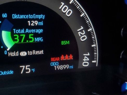 Used 2023 Toyota RAV4 XLE image 24