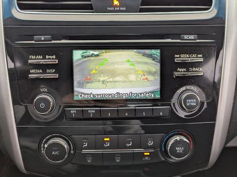 Used 2015 Nissan Altima 2.5 S w/ Power Driver Seat Package image 3