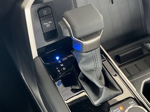 New 2026 Toyota Tundra Limited AWD/4WD image 22