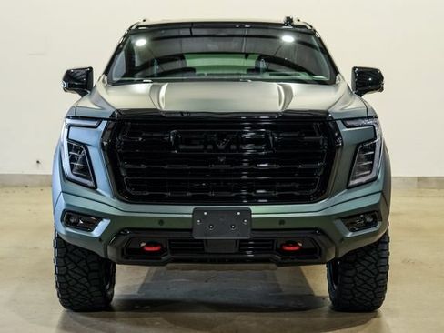 Used 2026 GMC Yukon AT4 Ultimate AWD/4WD image 2