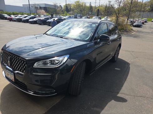 Used 2020 Lincoln Corsair Reserve w/ Equipment Group 202A AWD/4WD image 7