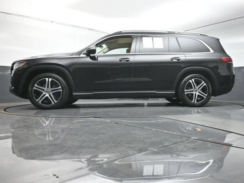 Used 2021 Mercedes-Benz GLS 450 4MATIC image 37