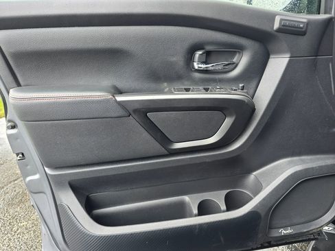 Used 2023 Nissan Titan PRO-4X w/ Pro-4x Convenience Package image 27