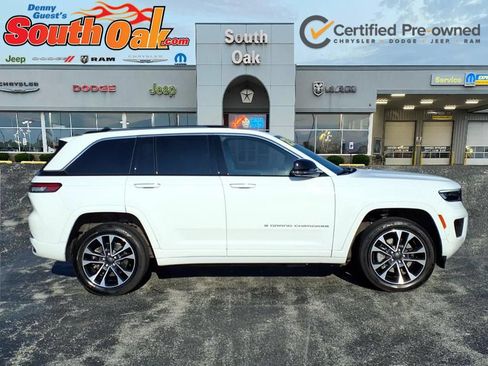Certified 2023 Jeep Grand Cherokee Overland w/ Advanced Protech Group III AWD/4WD image 2