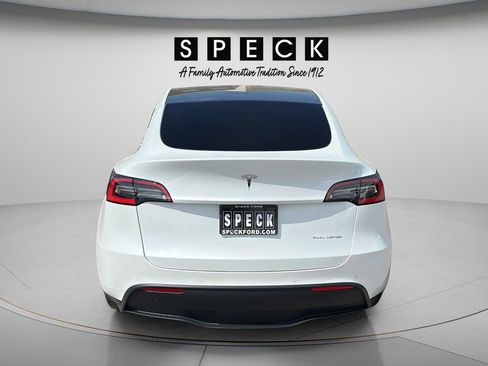 Used 2021 Tesla Model Y Long Range AWD/4WD image 4