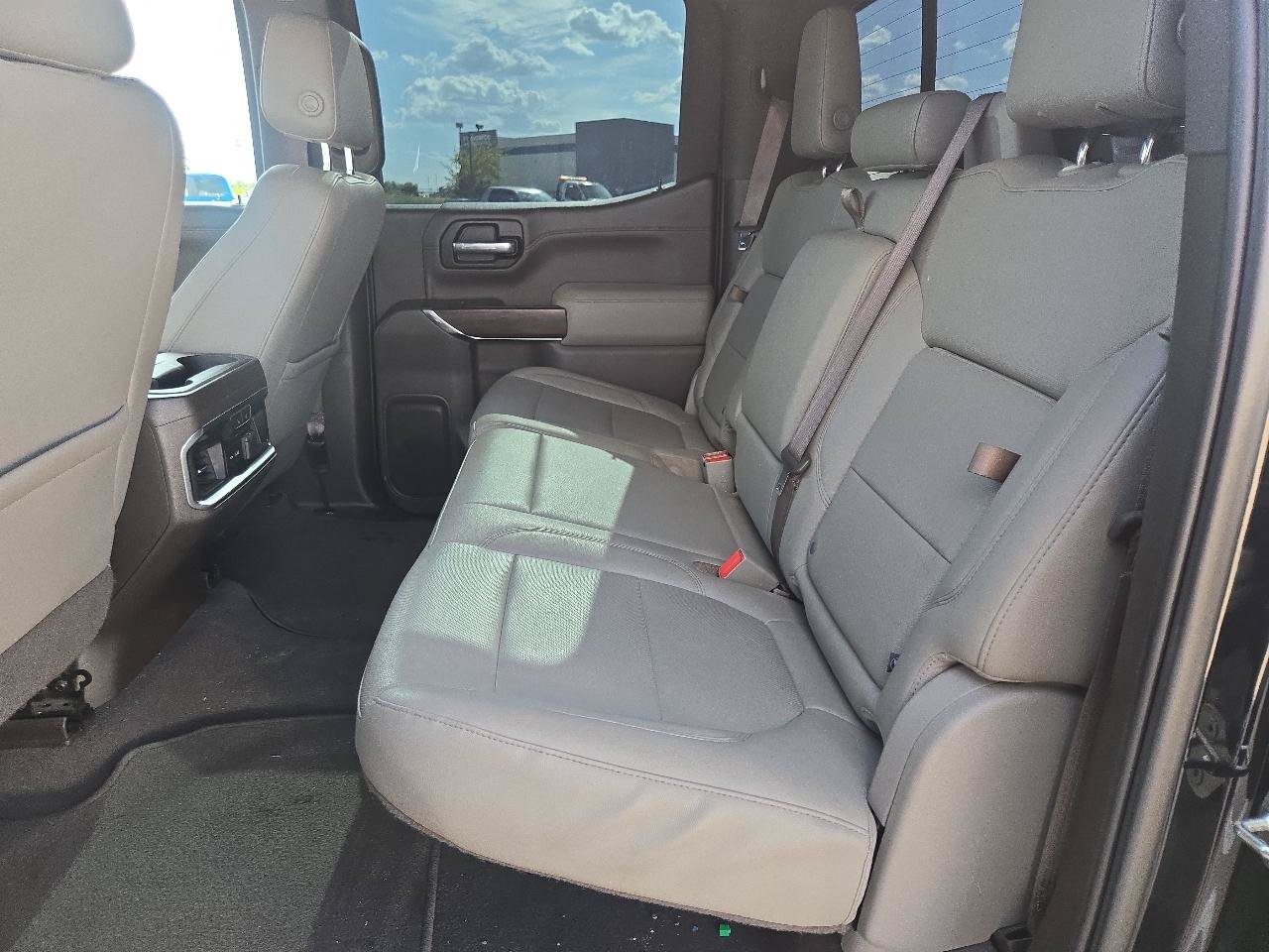 Used 2019 GMC Sierra 1500 SLT RWD image 16