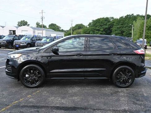 Certified 2023 Ford Edge SE w/ Black Appearance Package AWD/4WD image 4