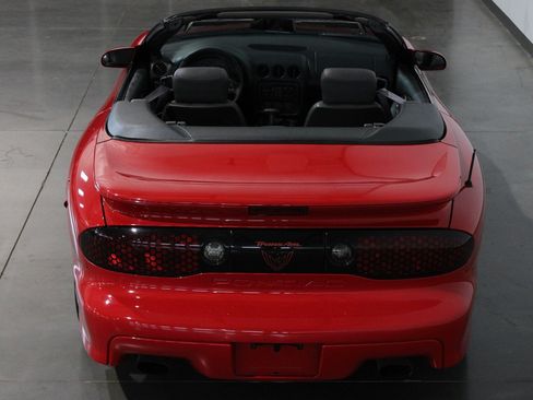 Used 1999 Pontiac Firebird Trans Am RWD image 19