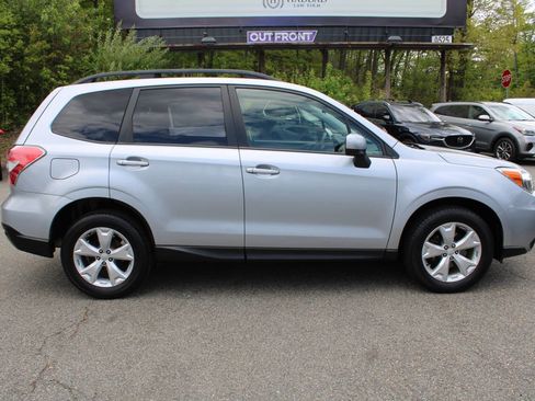 Used 2014 Subaru Forester 2.5i Premium w/ All-Weather Package AWD/4WD image 6