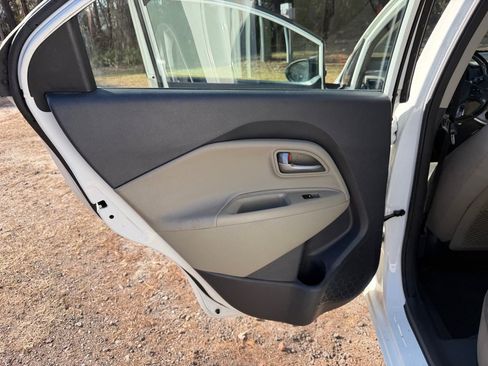 Used 2014 Kia Rio EX w/ Convenience Package image 15
