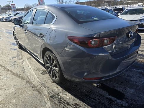 Used 2023 MAZDA MAZDA3 s image 6