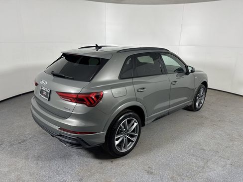 Used 2025 Audi Q3 2.0T Premium image 7