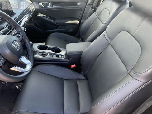 Used 2025 Honda Civic Sport Touring image 12