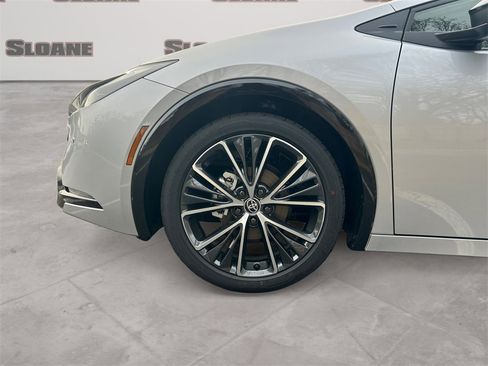 New 2026 Toyota Prius XLE image 14