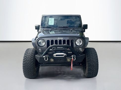 Used 2017 Jeep Wrangler Unlimited Sport w/ Connectivity Group image 3
