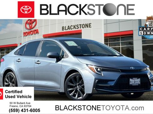Certified 2024 Toyota Corolla SE image 1
