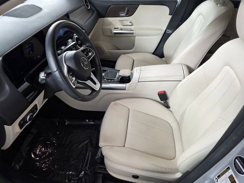 Certified 2023 Mercedes-Benz GLA 250 image 9