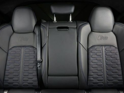 Used 2022 Audi RS 7 Sportback image 7