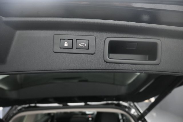 Used 2024 Subaru Forester Limited AWD/4WD image 27