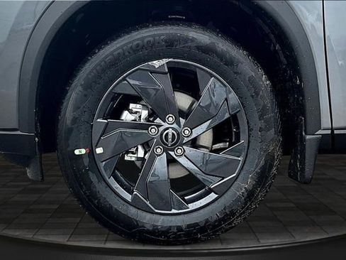 New 2026 Nissan Rogue SV AWD/4WD image 13
