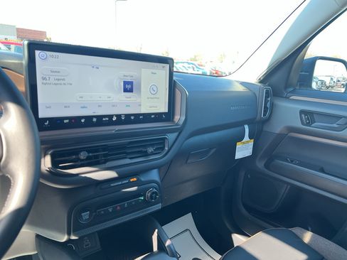 New 2026 Ford Bronco Sport Outer Banks image 11