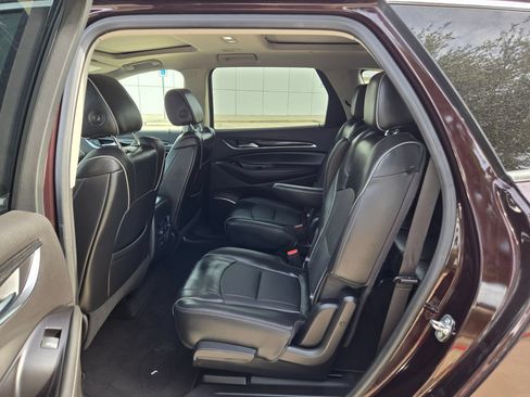 Certified 2020 Buick Enclave Avenir w/ Avenir Technology Package FWD image 21