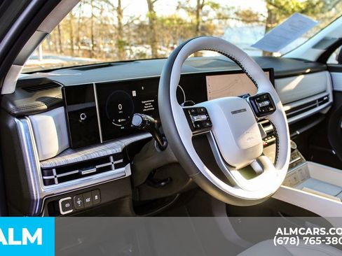 Used 2024 Hyundai Santa Fe Calligraphy image 32