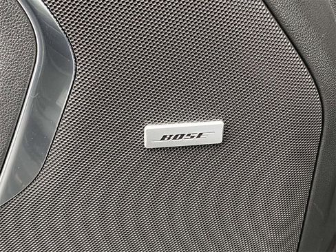 Used 2024 Chevrolet Tahoe LT w/ Luxury Package image 18