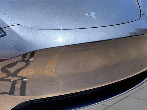Used 2024 Tesla Model Y 2WD image 28